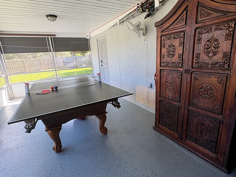 199 SE Crosspoint Dr — Photo 31