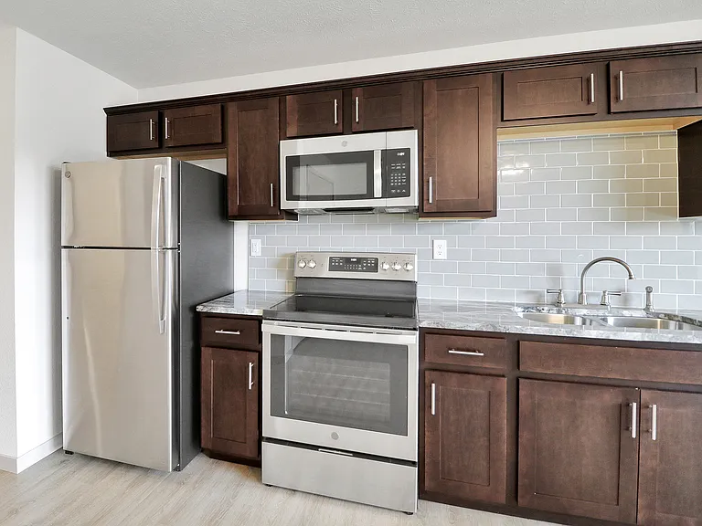 60 West Apartments — Photo 4
