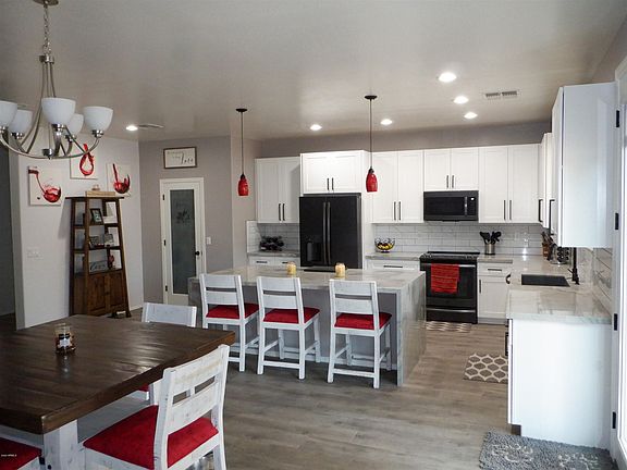 2nd image of 11722 W Planada Ct