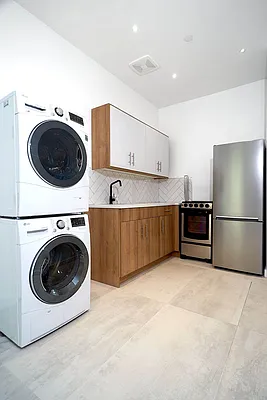 Rented by ERNY LLC | media 1