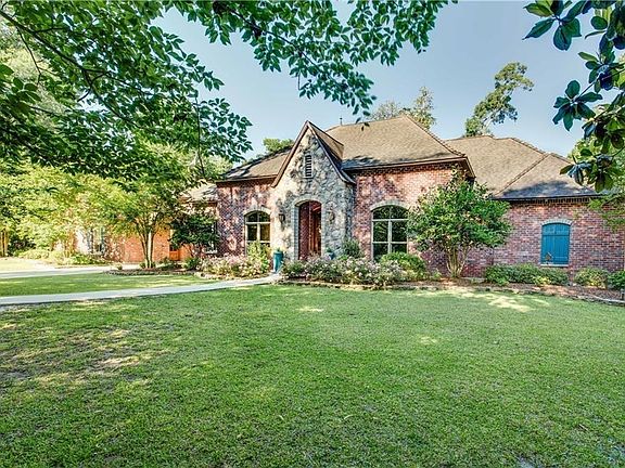 5th image of 1038 Blackwood Ct