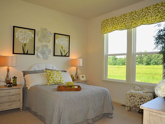 The Sasha Bedroom 4
