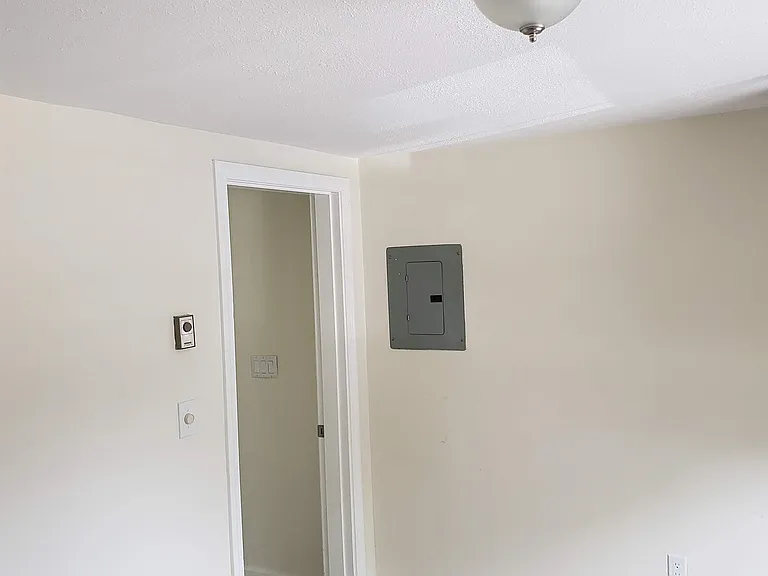 49 Pine Hill Rd — Photo 12