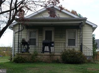 11 Cinder Rd, New Providence, PA 17560