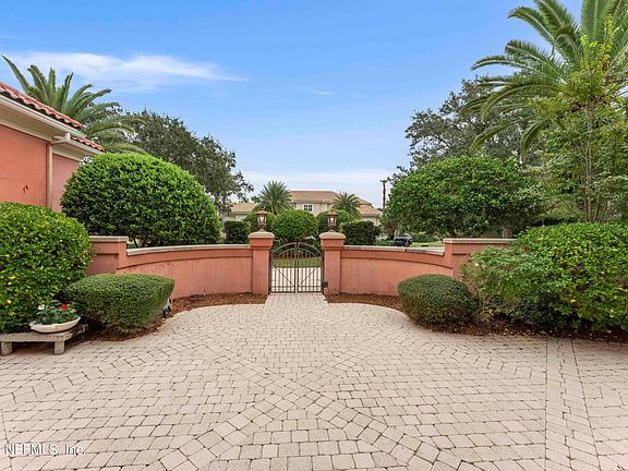 2nd image of 24617 HARBOUR VIEW Drive
