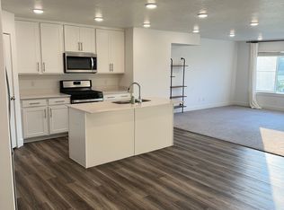 1129 N 1920 W, Farmington, UT 84025