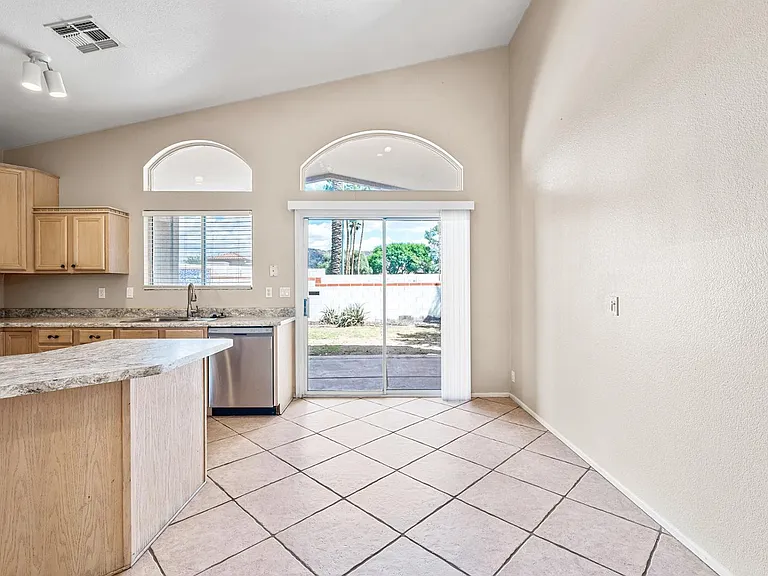 20717 N 59th Dr — Photo 11
