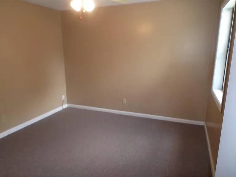 5 Crestwood Cir — Photo 9