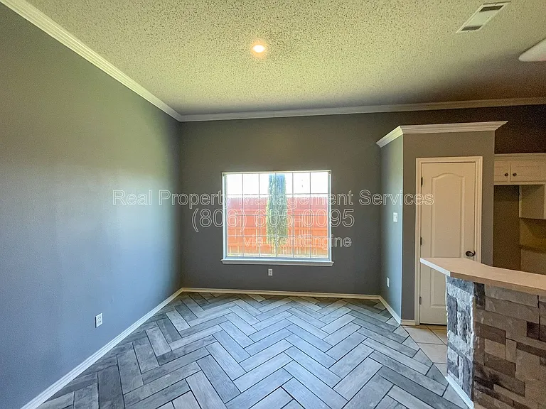 9708 Uvalde Ave — Photo 4