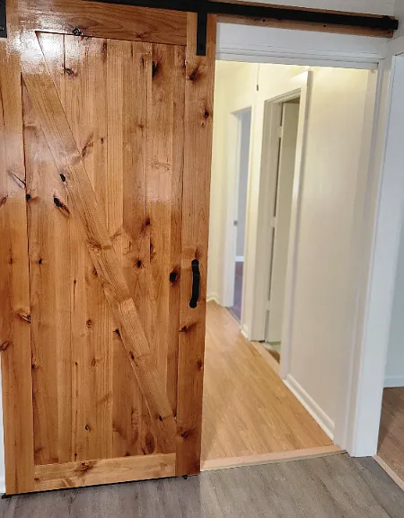 409 Park Ave — Photo 4