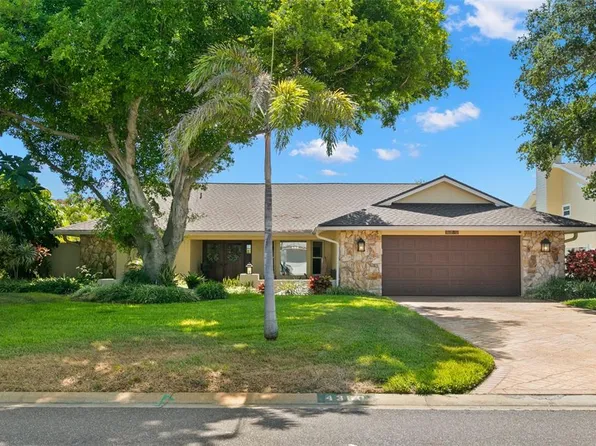 4360 45th St S, Saint Petersburg, FL 33711