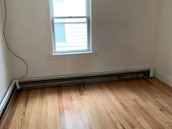 11 Eliot St #2, Somerville, MA 02143