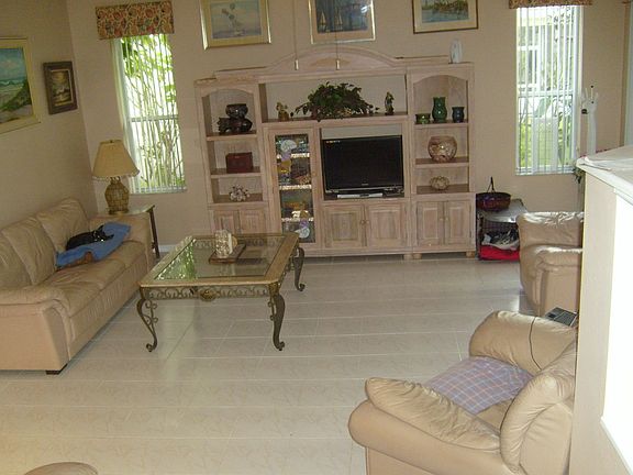 Large tiled Family room