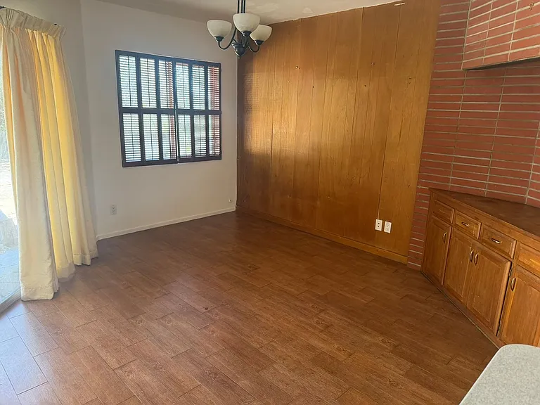 764 S University Dr — Photo 4