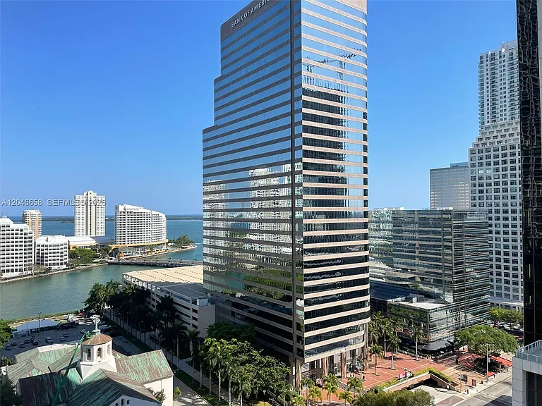 500 Brickell Ave #2006 — Photo 7