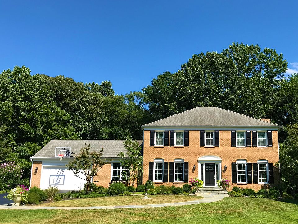 Aaron Court Home