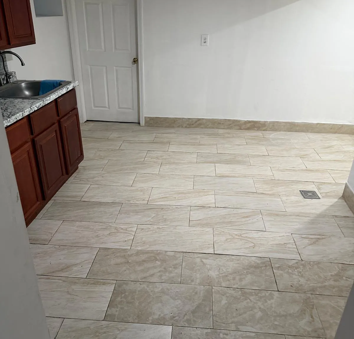 1 bed, 500 sqft, $1,700 — Photo 1
