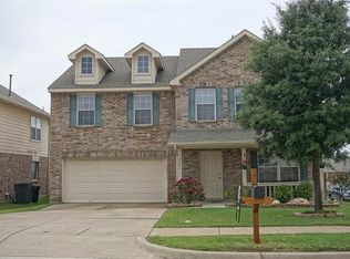 7221 Starwood Dr, Fort Worth, TX 76137
