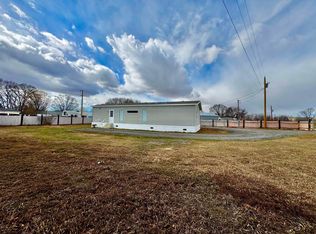 615 Duran Ln, Taos, NM 87571