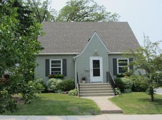 1236 Minnesota Ave, Detroit Lakes, MN 56501