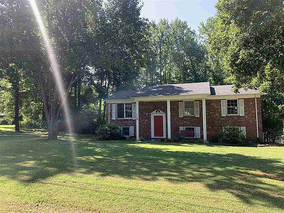 3rd image of 119 Belvedere Dr