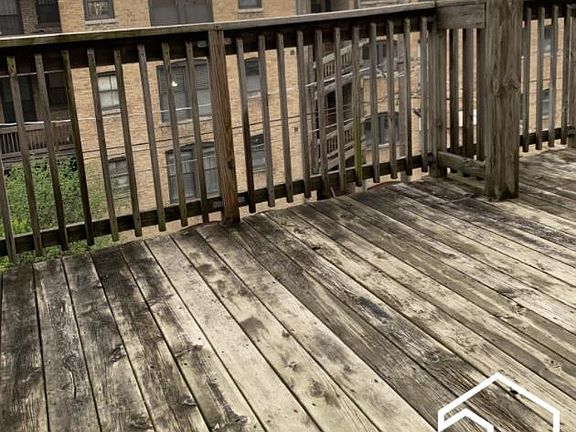 4th image of 3442 N Elaine Pl APT 3R