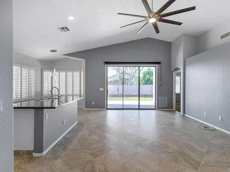 9627 E Sheena Dr — Photo 14