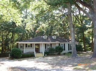 906 Caroline Ave, Daphne, AL 36526