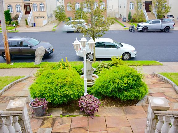 3rd image of 287 Darlington Ave