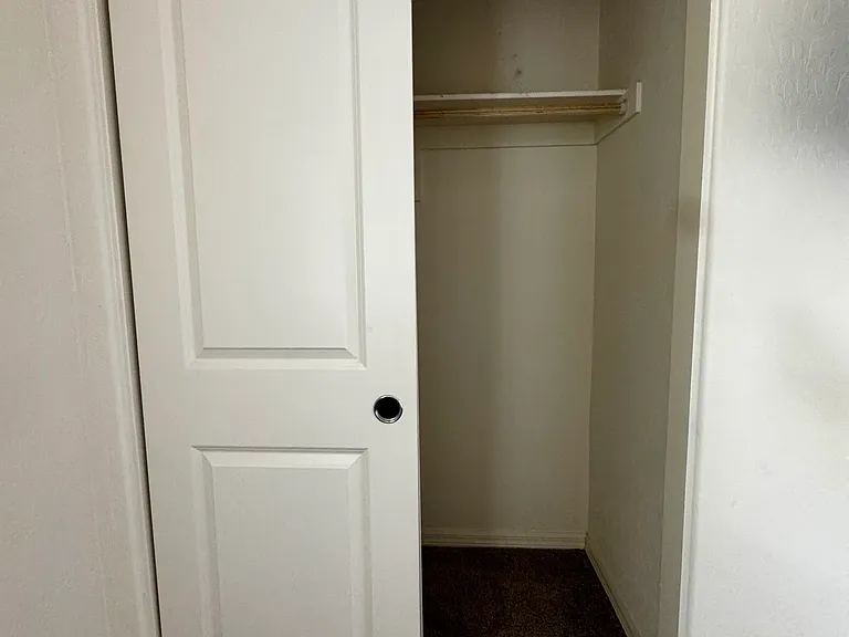 2702 Predator Pl — Photo 8
