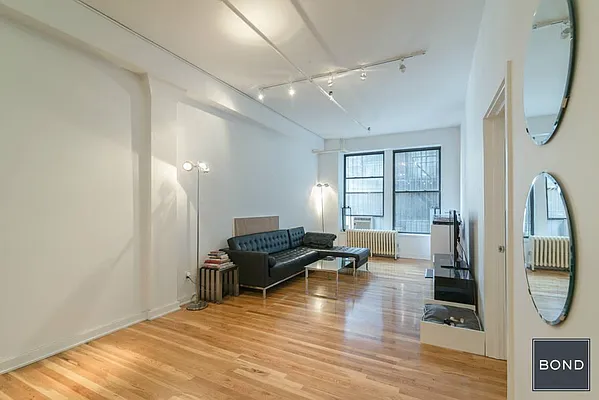 Rented by Bond New York | media 15