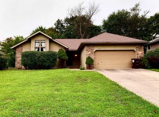 3463 S Meadowlark Ave, Springfield, MO 65807