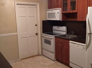 6992 SW 83rd Pl, Miami, FL 33143