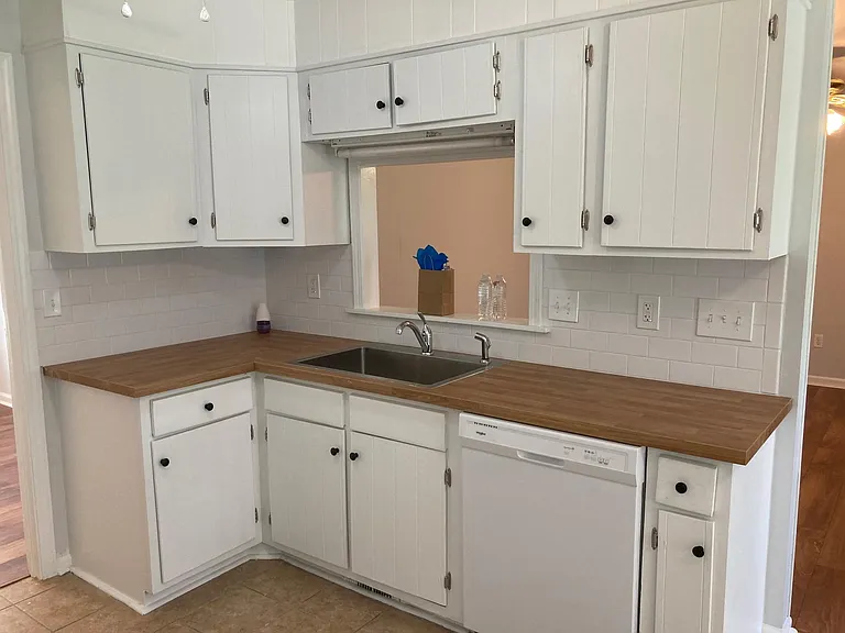 1133 Island View Dr — Photo 14