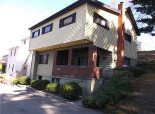 11th St, Pitcairn, PA 15140