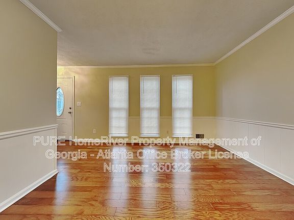 5th image of 3652 Stoney View Dr