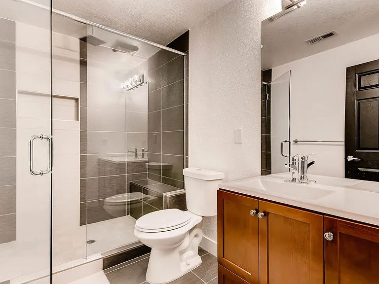 15576 Olmsted Pl — Photo 20