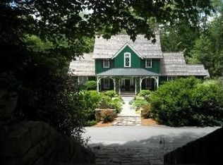 118 Hidden Water St, Blowing Rock, NC 28605
