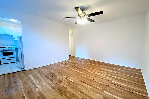 Rented by Douglas Elliman | media 17