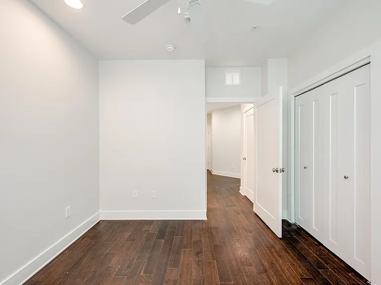 908 Nueces St #12 — Photo 19