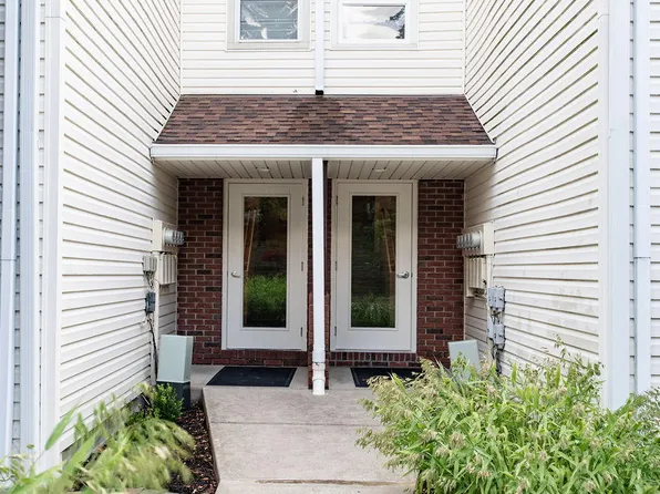 1407 Kenzie Dr, Pittsburgh, PA 15205