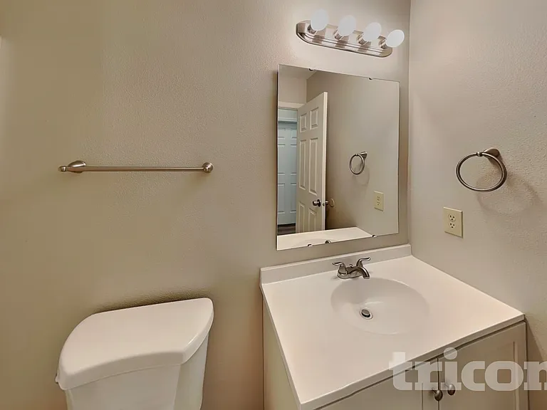 238 Heartwood Hl — Photo 18