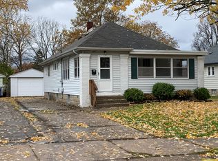 1343 Houseman Ave NE, Grand Rapids, MI 49505