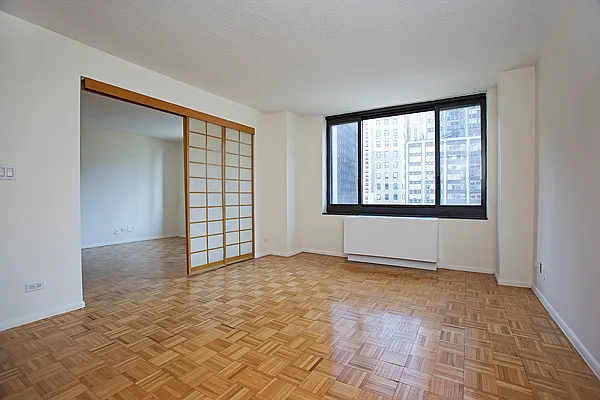 Rented by BATTERY PARK CITY RESIDENTIAL LLC | media 9