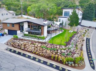 3595 S Crestwood Dr, Salt Lake City, UT 84109