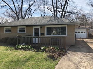 24 Norwood Dr, Normal, IL 61761