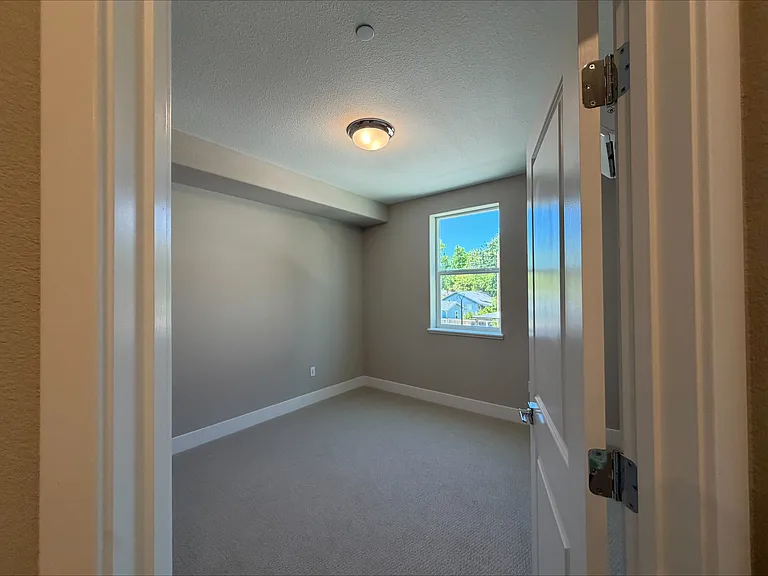 1440 Grant St #35 — Photo 12