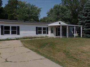 5057 Bertshire Dr, Mount Pleasant, MI 48858