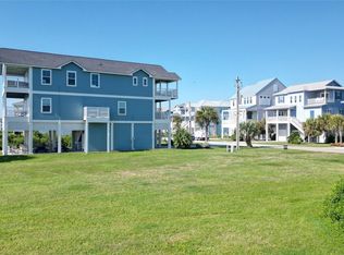 26707 Bay Water Dr, Galveston, TX 77554
