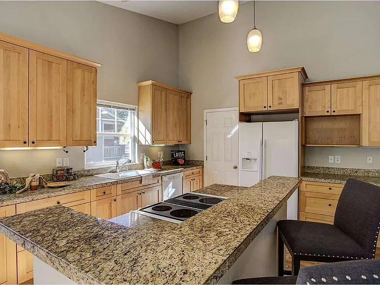 3220 Pierce St #1 — Photo 5